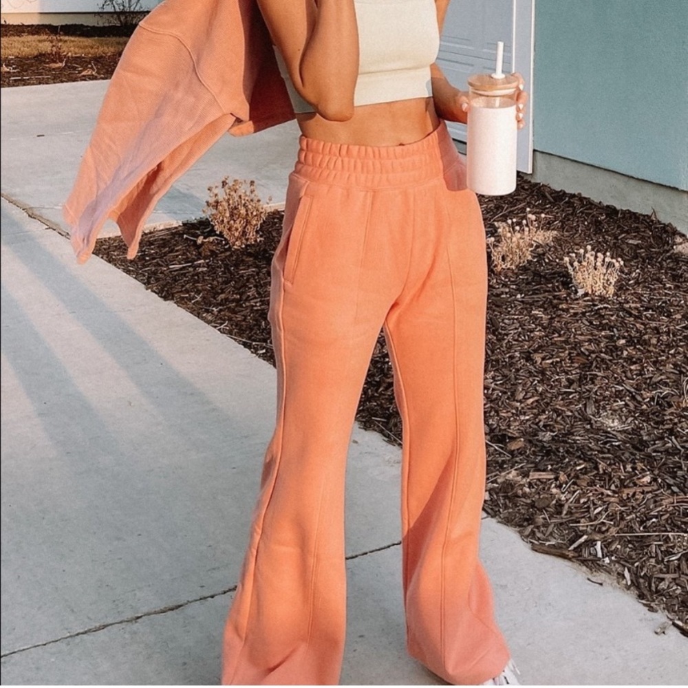 Fabletics flare wide leg sweat pants medium